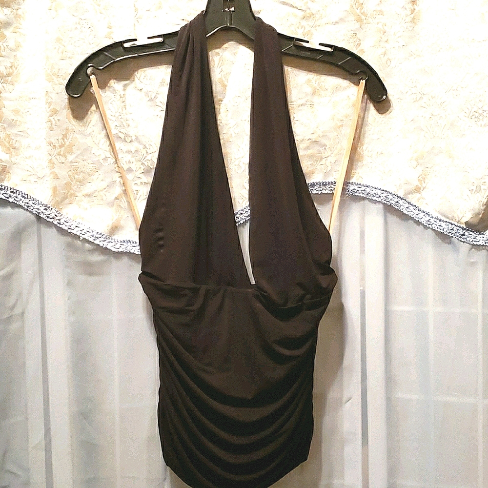 BCBGMAXAZRIA BLACK HALTER TOP SZ M